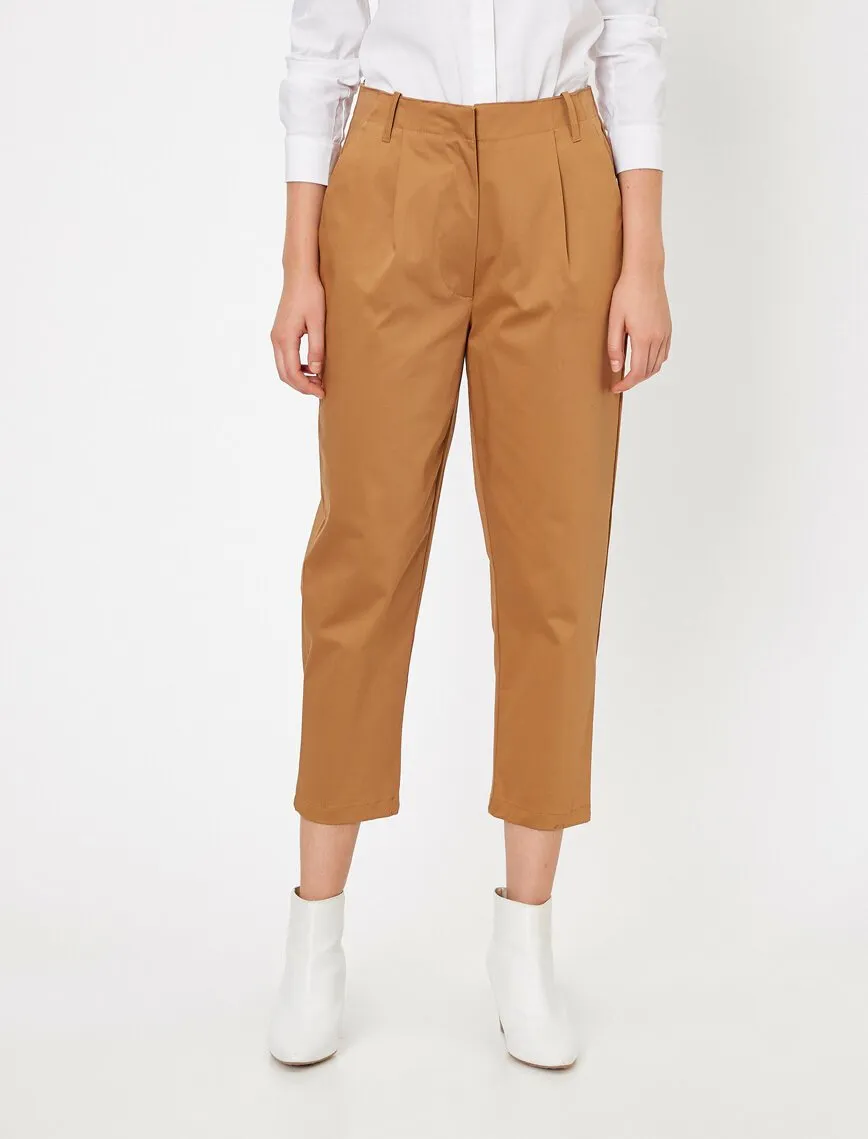 16316 Tobacco Pocket Detail Trousers