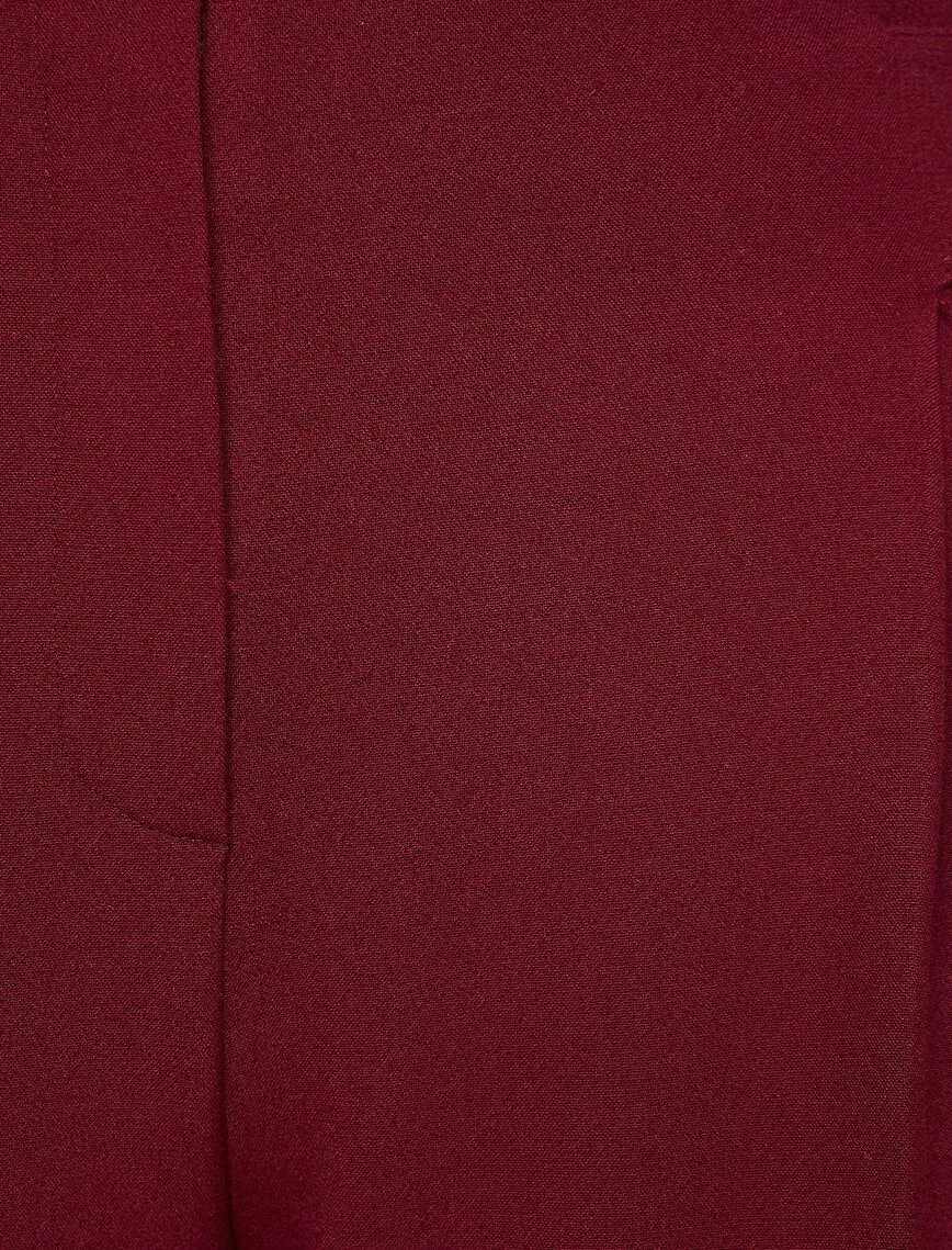 16318 Wine Pocket Detail Trousers