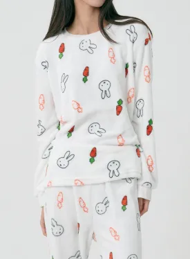 Rabbit And Carrot Pajama Set ID20