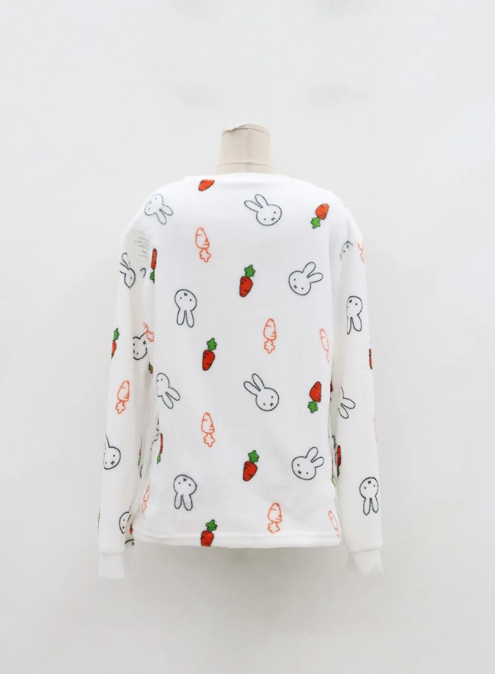 Rabbit And Carrot Pajama Set ID20
