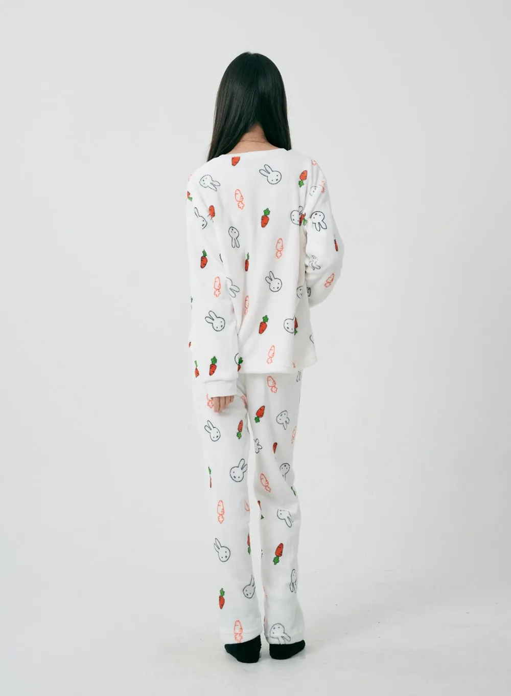 Rabbit And Carrot Pajama Set ID20