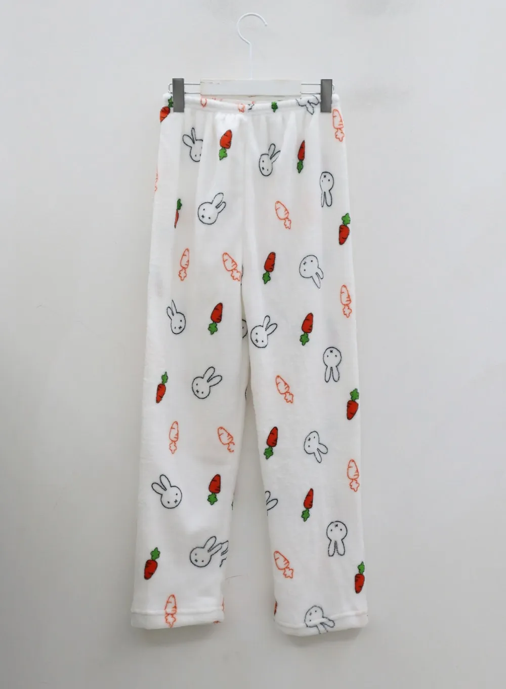 Rabbit And Carrot Pajama Set ID20