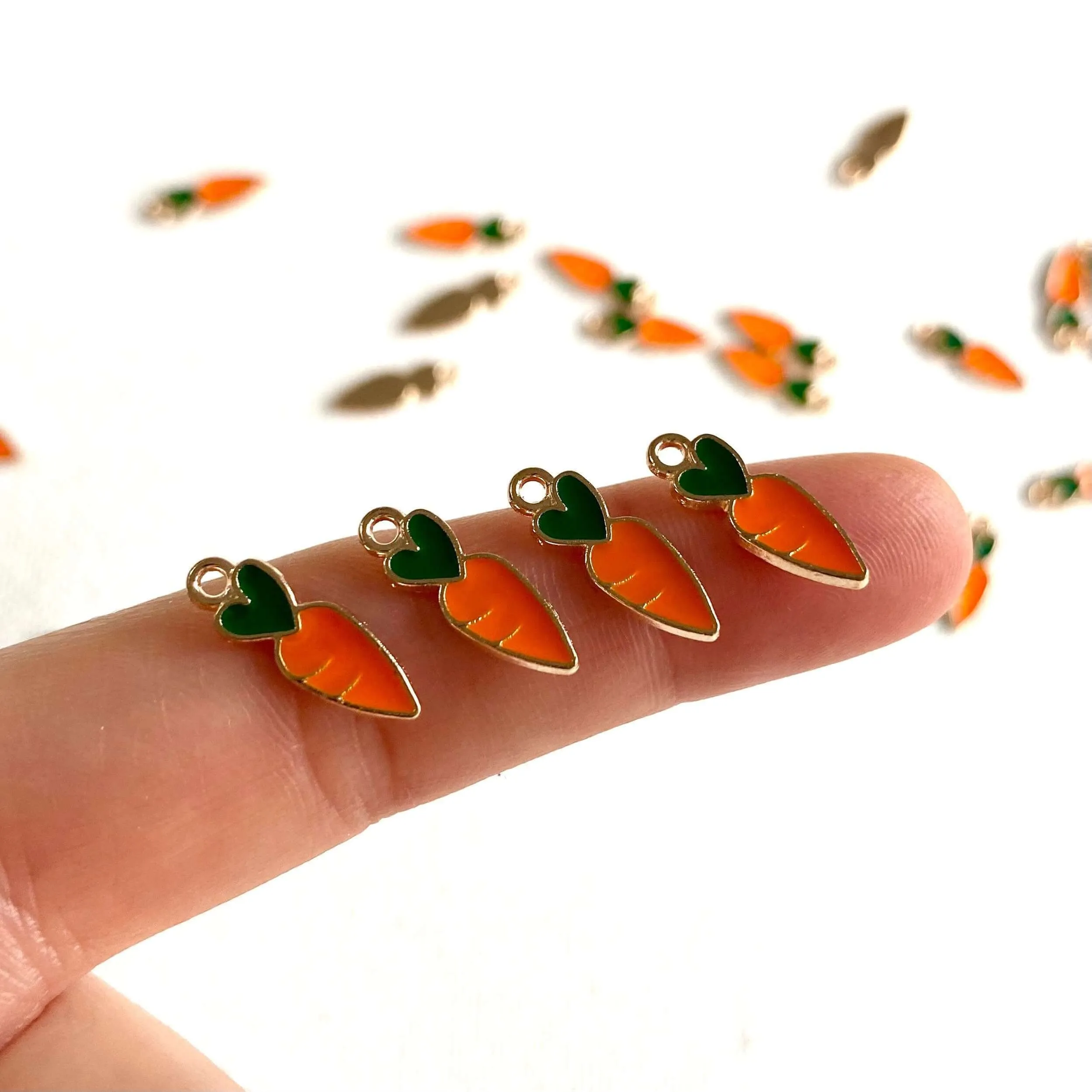 Tiny Carrot charms Enamel Metal pendants