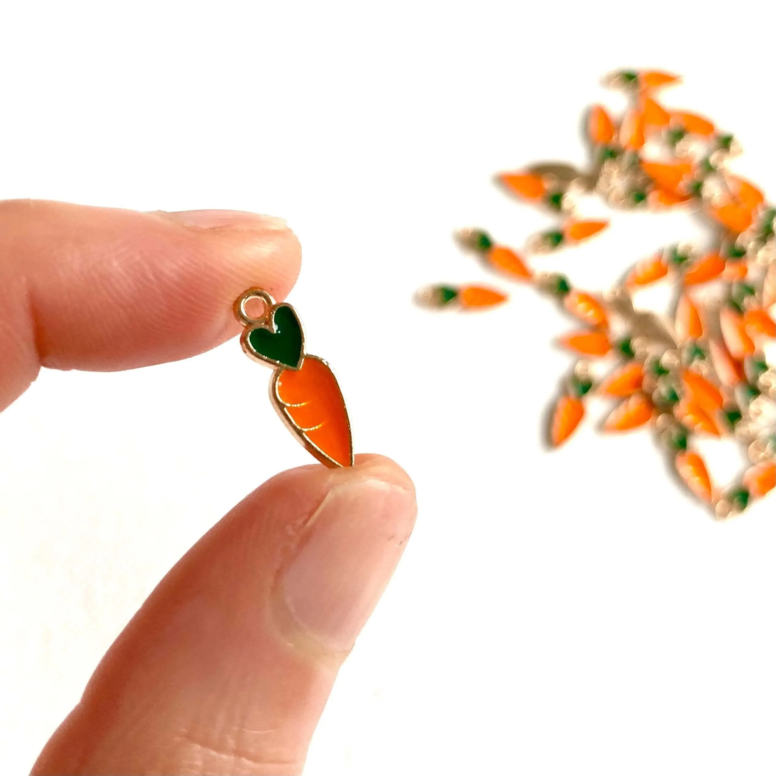 Tiny Carrot charms Enamel Metal pendants