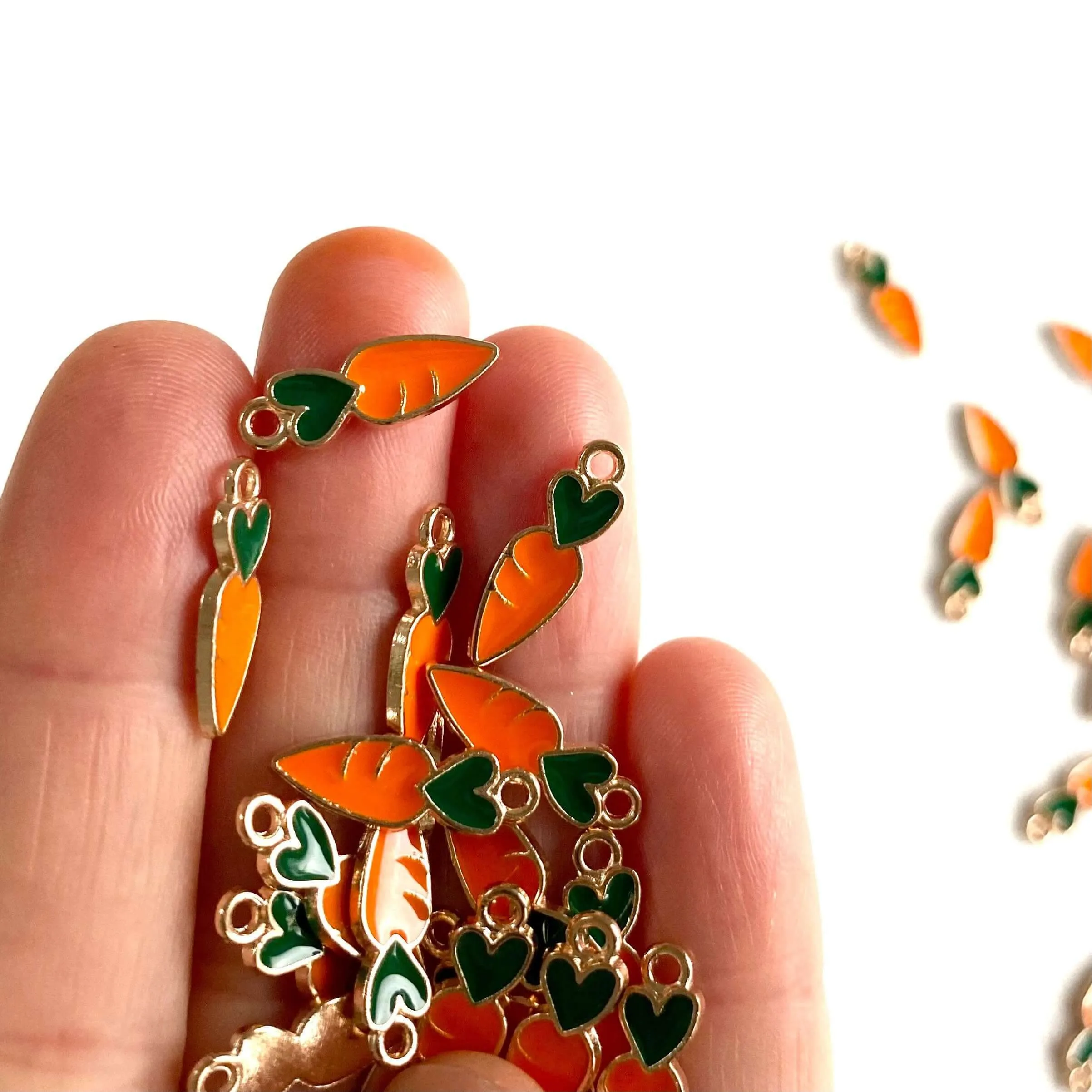 Tiny Carrot charms Enamel Metal pendants